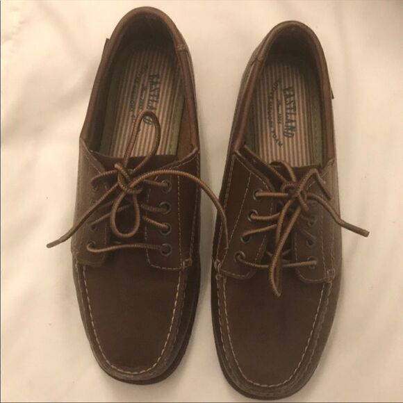 EASTLAND BROWN LEATHER DOCK SHOES.  NEW. - Picture 4 of 7